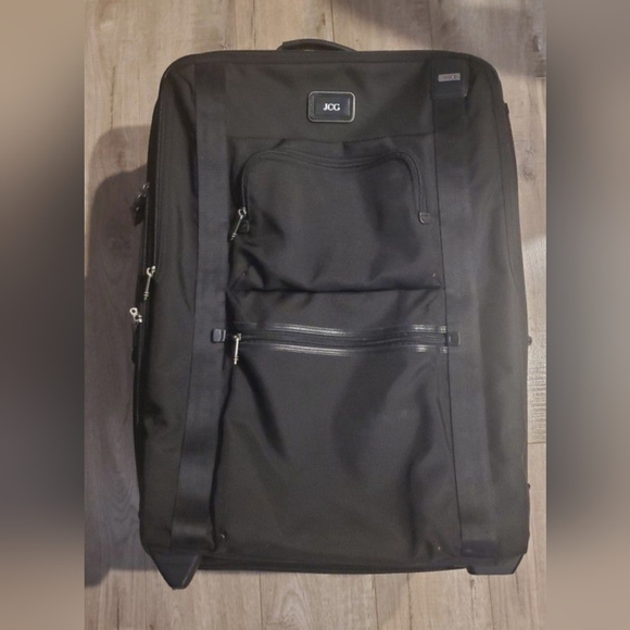 Tumi 26 in. 2 Wheel Rolling Luggage